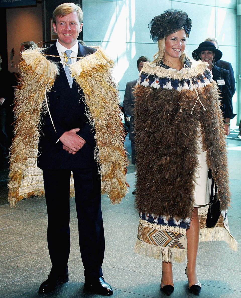 Traditionelle Kleider aus aller Welt eignen sich sehr gut für eine Faschings-Verkleidung. So auch der Maori Mantel, den Königin Máxima und ihr Mann Willem-Alexander bei ihrem Besuch in Neuseeland trugen. 