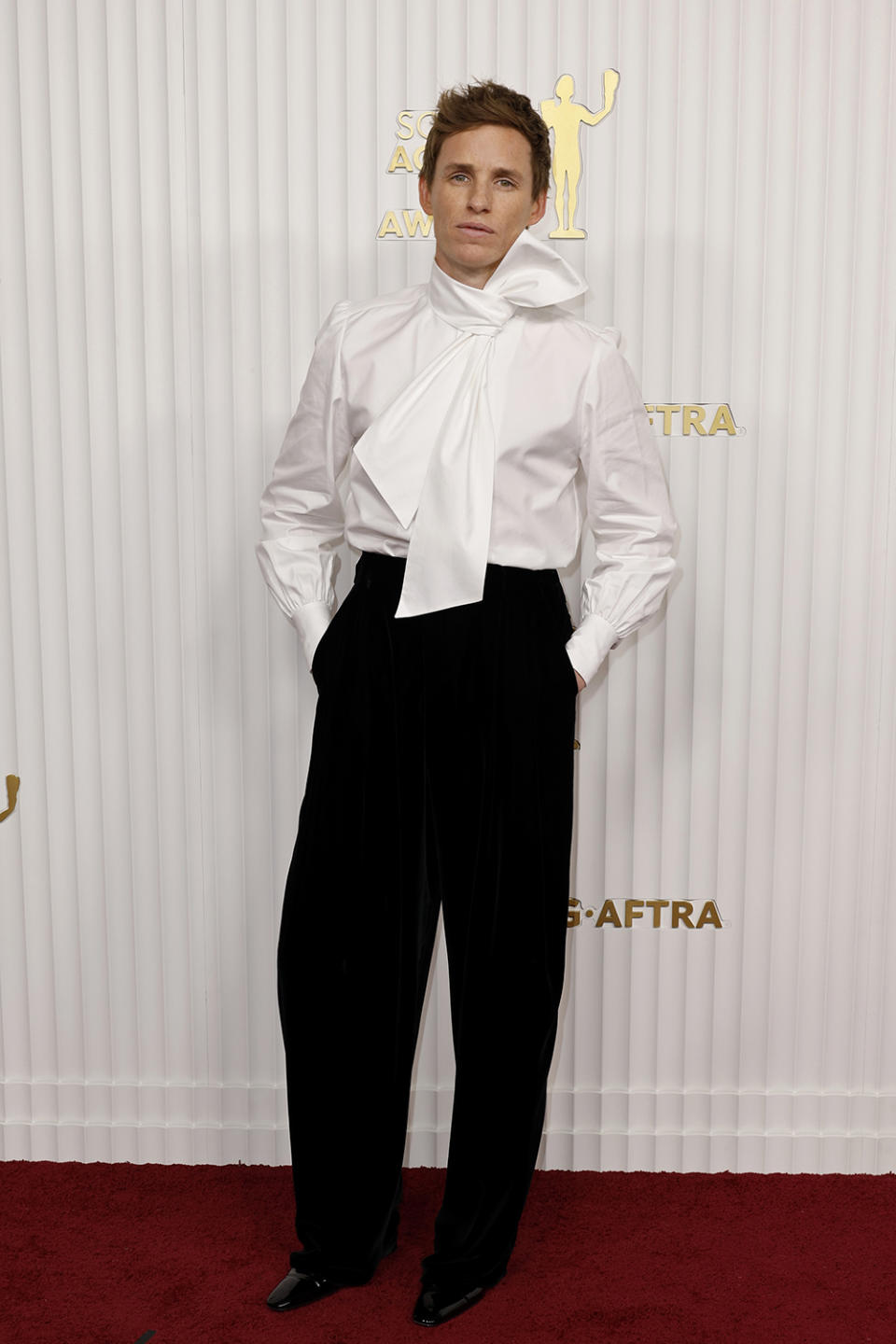 LOS ANGELES, CALIFORNIA - FEBRUARY 26: Eddie Redmayne attends the 29th Annual Screen Actors Guild Awards at Fairmont Century Plaza on February 26, 2023 in Los Angeles, California. (Photo by Frazer Harrison/Getty Images)