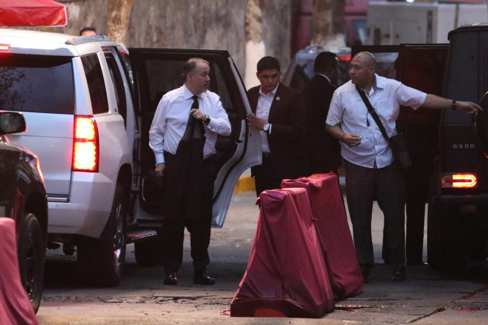 FOTOS: Boda de Eruviel Ávila reúne a políticos, actores... y Laura Bozzo