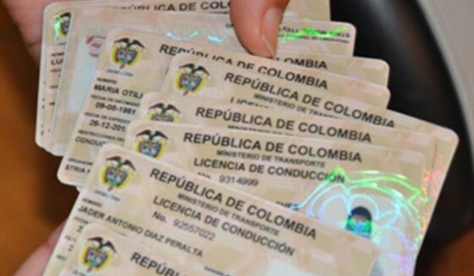 Licencia de conducción en Colombia. Foto: archivo Valora Analitik