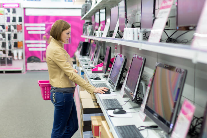 Aprovecha las ofertas de Cyber Monday para comprar artículos electrónicos a un precio más bajo. Foto: 97/Getty Images