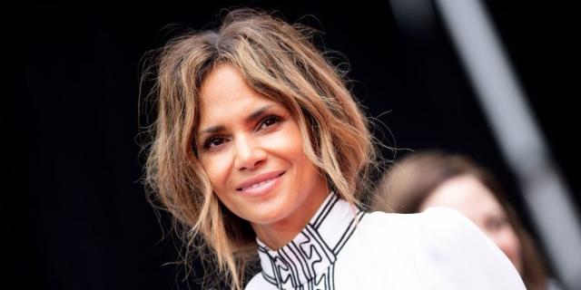 Halle Berry  POPSUGAR UK