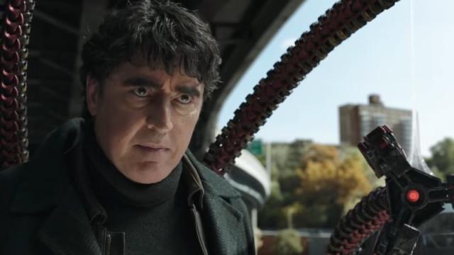 Download Doctor Octopus Film Actor Alfred Molina Wallpaper