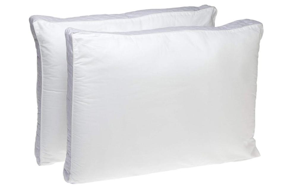 <strong><a href="https://www.amazon.com/Perfect-Fit-Gusseted-Hypoallergenic-Thread-Count/dp/B002AS9OVQ?tag=thehuffingtonp-20" target="_blank" rel="noopener noreferrer">These extra firm pillows by Perfect Fit</a></strong> are designed with side sleepers in mind. The 2-inch gusseted side provides enough support for your head and neck so you don't wake up with aches and pains in the morning. <strong><a href="https://www.amazon.com/Perfect-Fit-Gusseted-Hypoallergenic-Thread-Count/dp/B002AS9OVQ?tag=thehuffingtonp-20" target="_blank" rel="noopener noreferrer">Get the set on Amazon, $40</a></strong>.