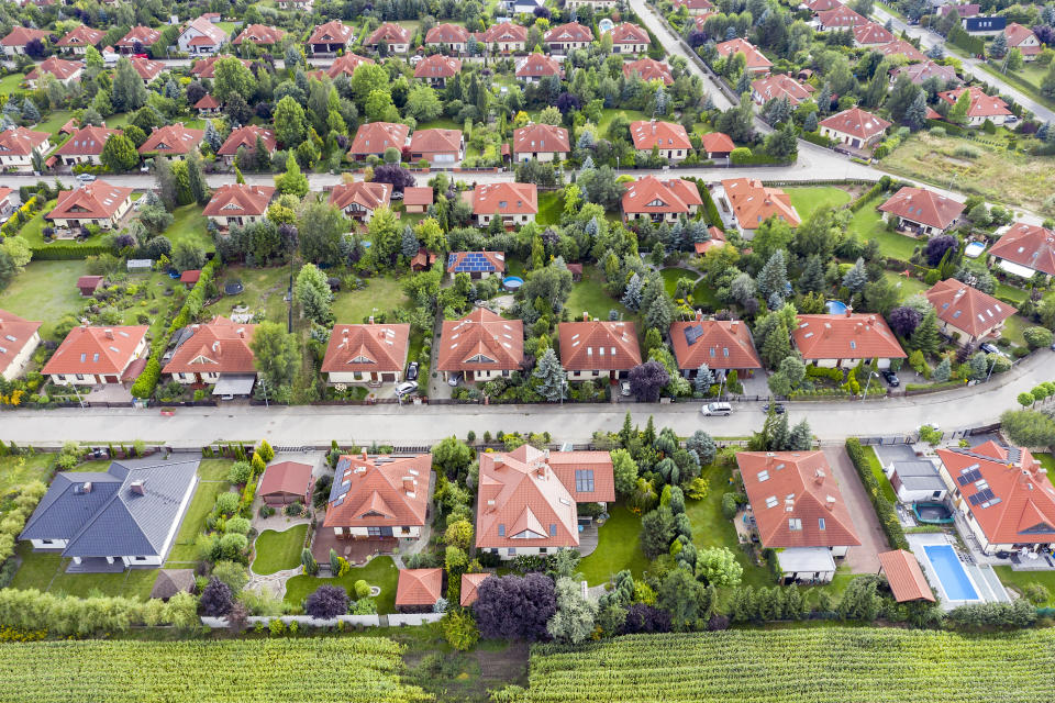 Für 36 Millionen Immobilien wird in Deutschland die Grundsteuer neu berechnet. (Bild: Getty Images)