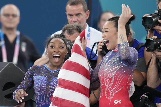 Simone Biles edges Brazil's Rebeca Andrade for her second Olympic  all-around gymnastics title - Yahoo Sport