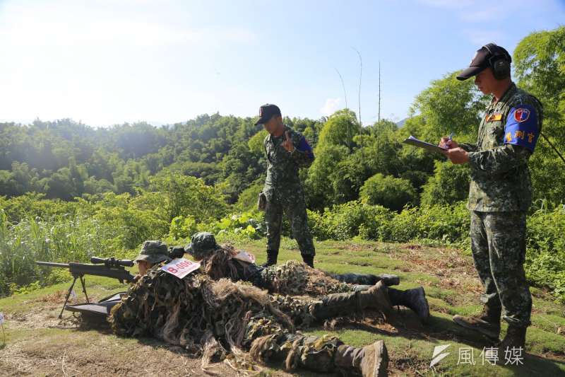 20200915-陸軍花防部狙擊組以國造T93狙擊槍進行射擊。（取自陸軍司令部）