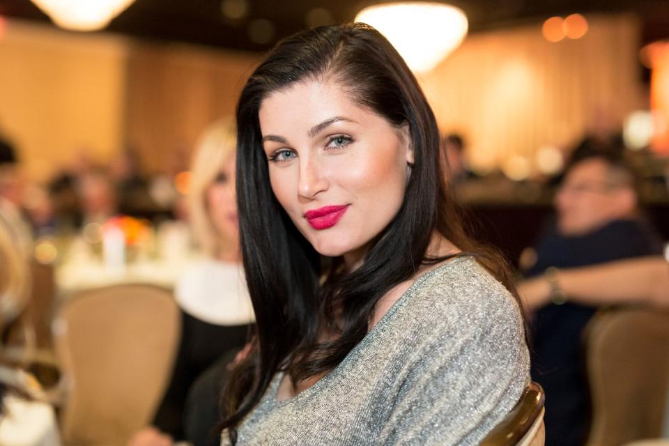 15) Trace Lysette