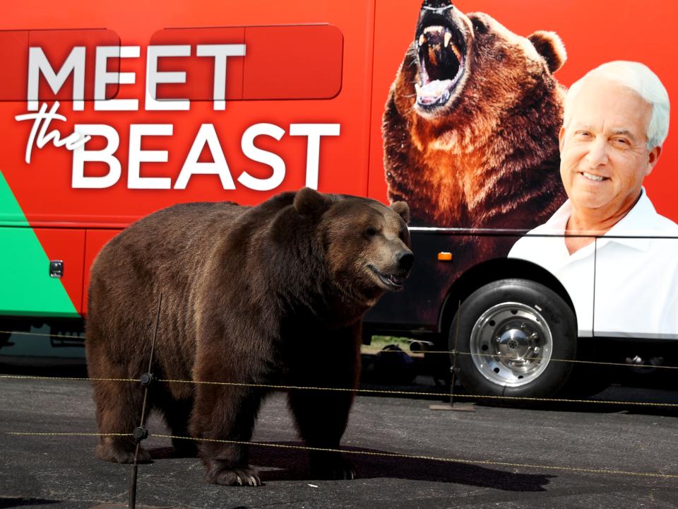 <p>A 1,000 pound bear stands in front of the campaign bus for California republican gubernatorial candidate John Cox during a campaign rally at Miller Regional Park on 4 May, 2021 in Sacramento, California</p> (Getty Images)