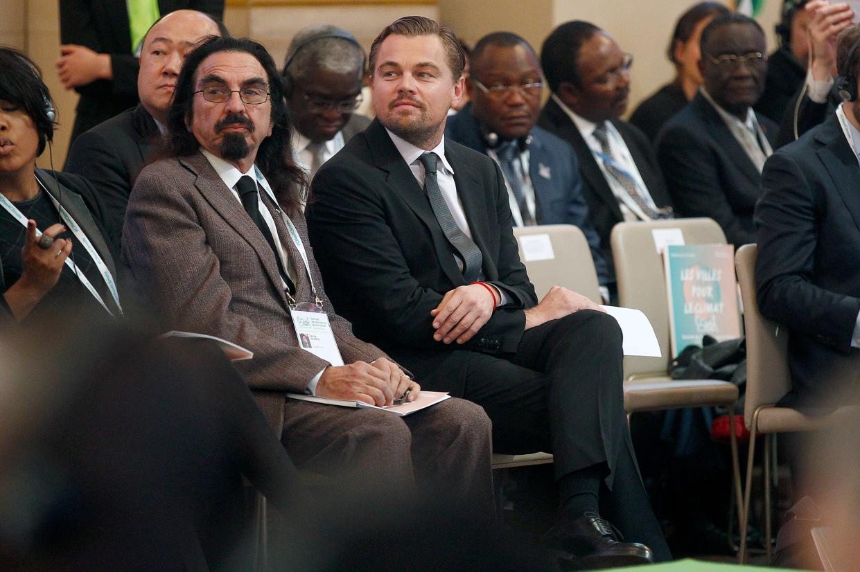 Leonardo DiCaprio and his father, George DiCaprio, on Dec. 4, 2015. (Getty Images)