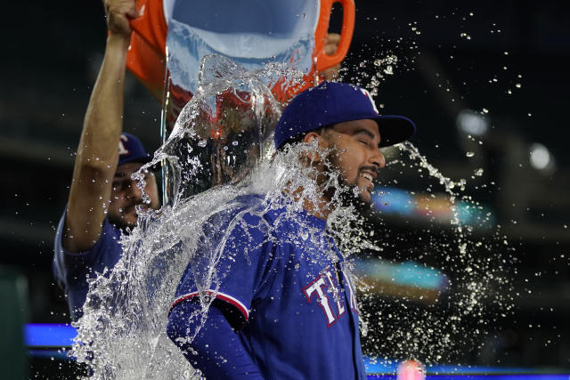 Rangers 10, Tigers 2