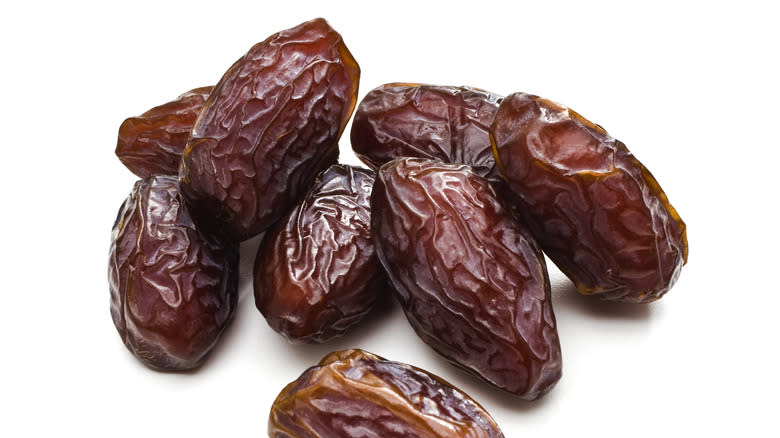 dates white background 