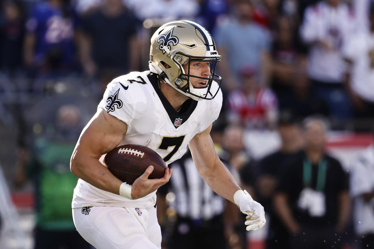 Has Everyone Written off Taysom Hill? - Last Word on Pro Football