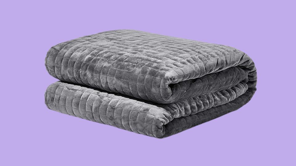 Best Mother’s Day gifts for new moms: Gravity weighted blanket