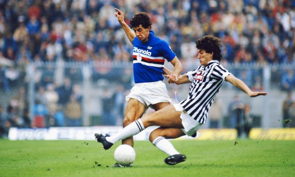 Gianluca Vialli in action for Sampdoria against Genoa, 1984 (Getty Images)