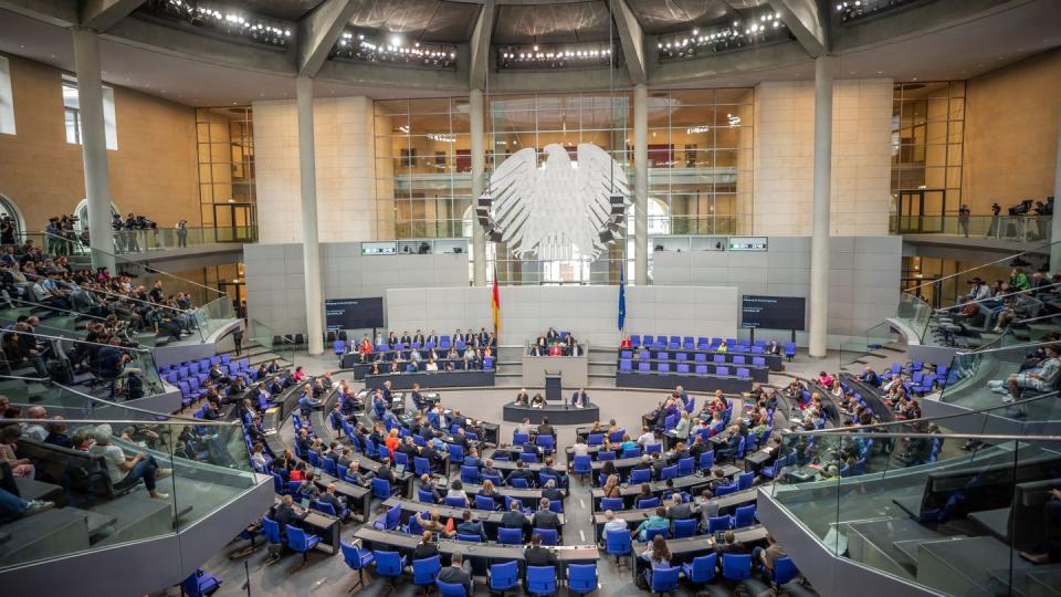 Bundestag gibt grünes Licht für U-Ausschuss zu Atomausstieg. (Bild: Michael Kappeler/dpa)