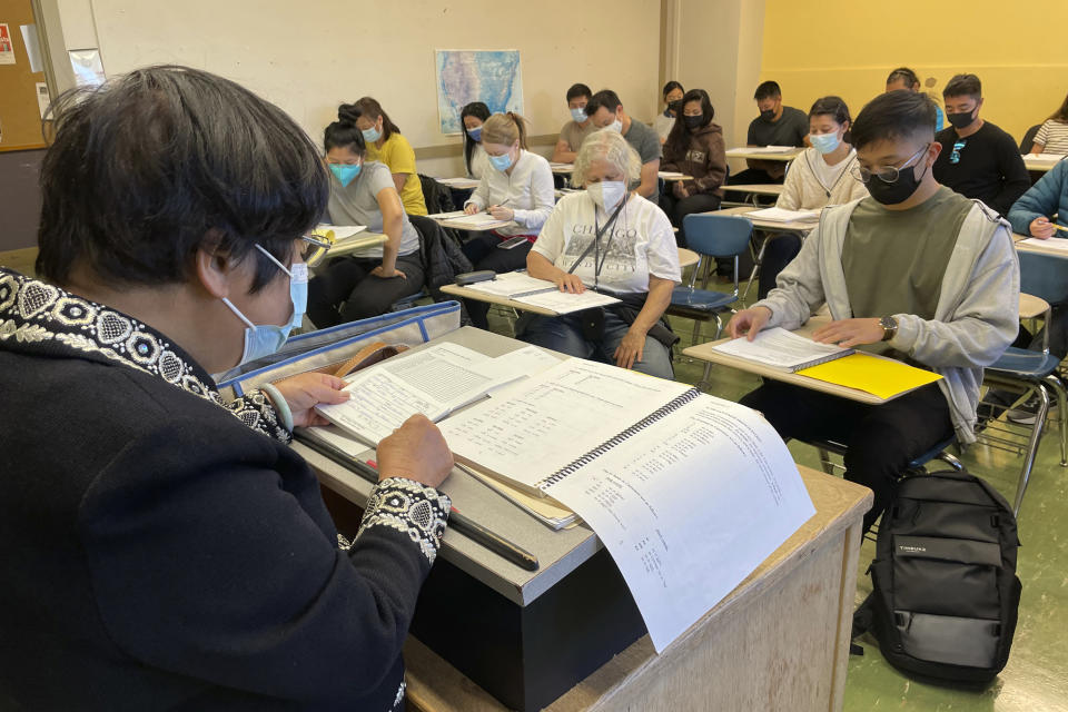 City College of San Francisco Cantonese Professor Grace Yu, who's been teaching at the community college for more than 30 years, leads a class in San Francisco on Aug. 31, 2022. CCSF once had four Cantonese instructors and Yu is now the only one left. While Cantonese may be on a downward trajectory, it's not dying. Online campaigns, independent Chinese schools and Cantonese communities in and outside of Chinatowns are working to ensure future generations can carry it forward. (AP Photo/Haven Daley)