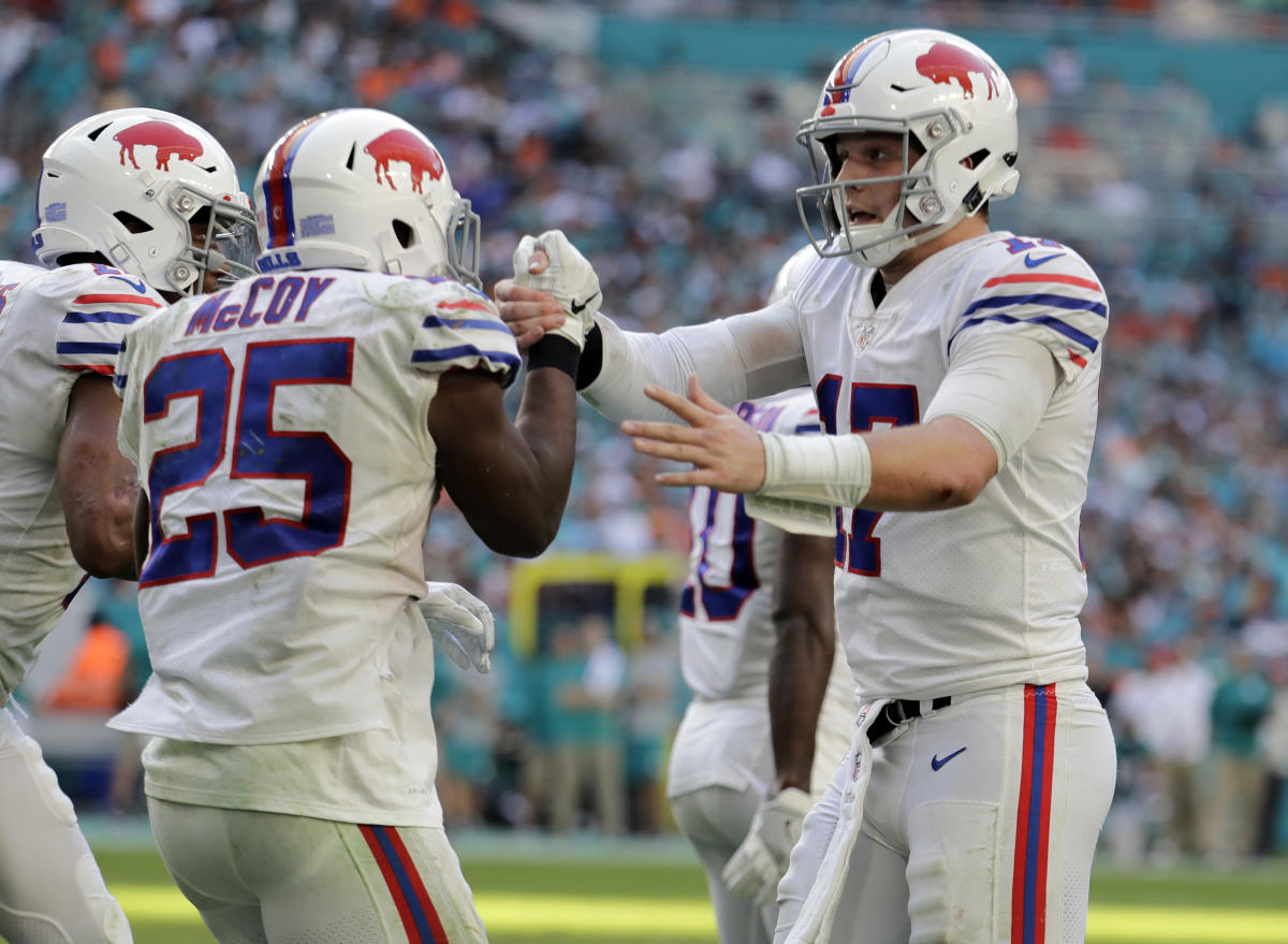 Buffalo Bills running back LeSean McCoy returns to practice