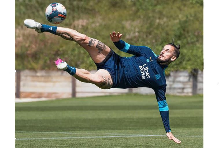 Benedetto, haciendo una pirueta durante un entrenamiento del Olympique