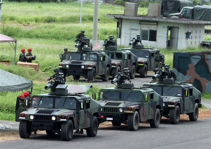 國軍天馬操演屏東枋山登場。（圖/記者邱榮吉屏東攝影）