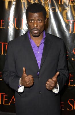 Eamonn Walker at the LA premiere of Columbia's Tears of the Sun