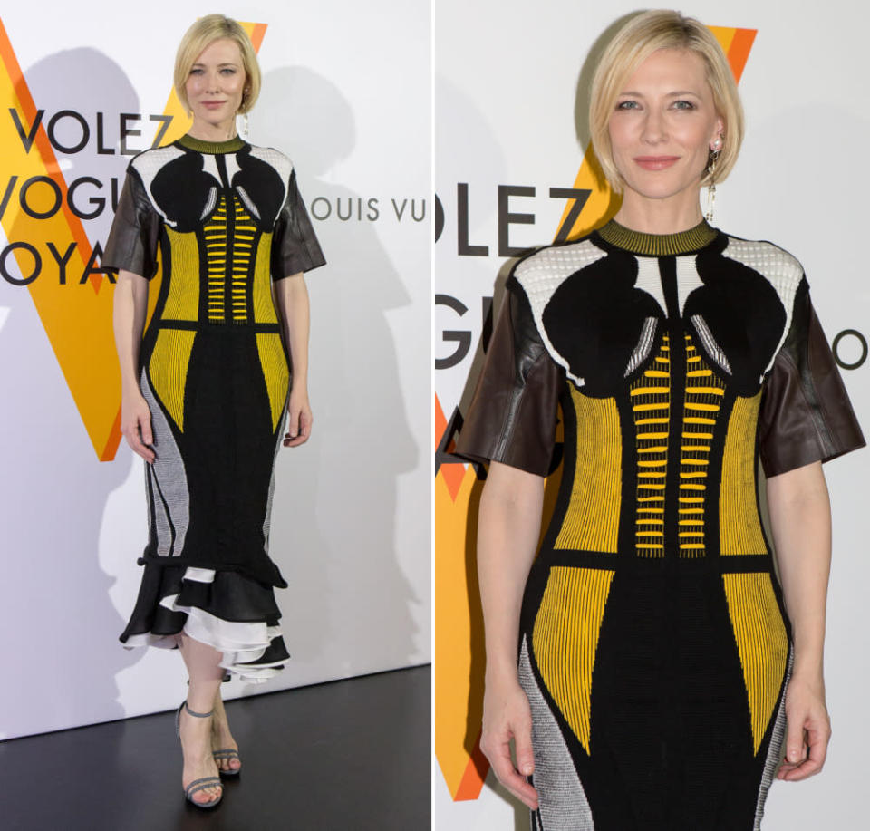 Manchmal hilft’s nicht mal, wenn Cate Blanchett drinsteckt: Das avantgardistische Vuitton-Kleid, in dem die Stil-Ikone die Vernissage der Louis Vuitton-Ausstellung in Tokio besuchte, ist möglicherweise das hässlichste Stück Textil, das wir je gesehen haben. (21. April 2016, Bilder: Getty Images)