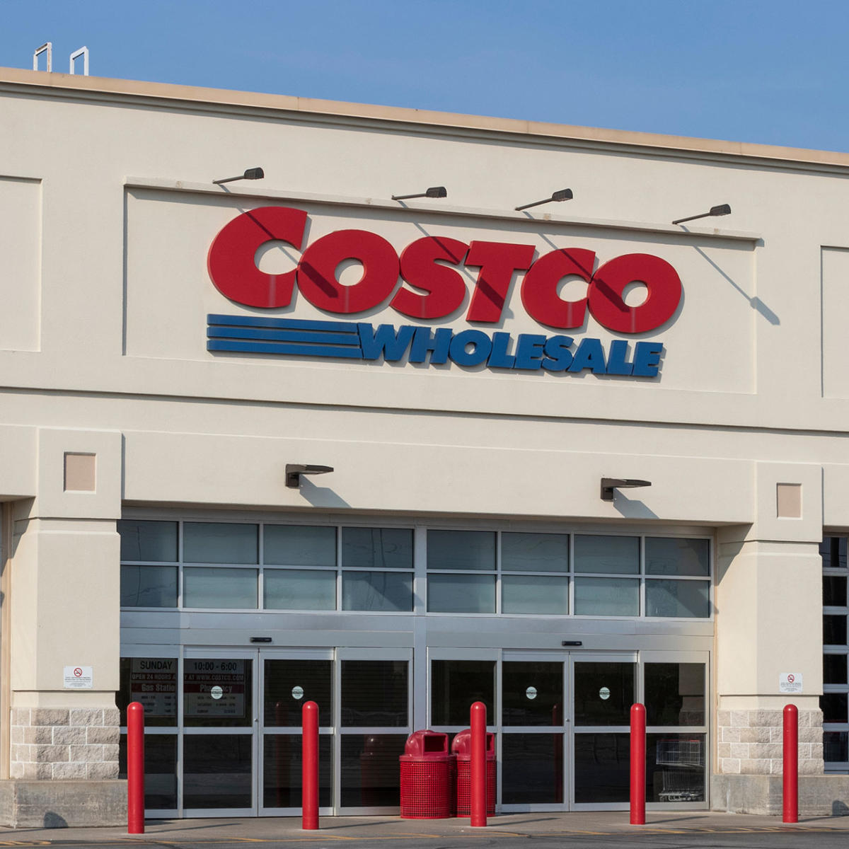 Customers Are Saying 'Run To Costco' For Their Thin Mints Bites