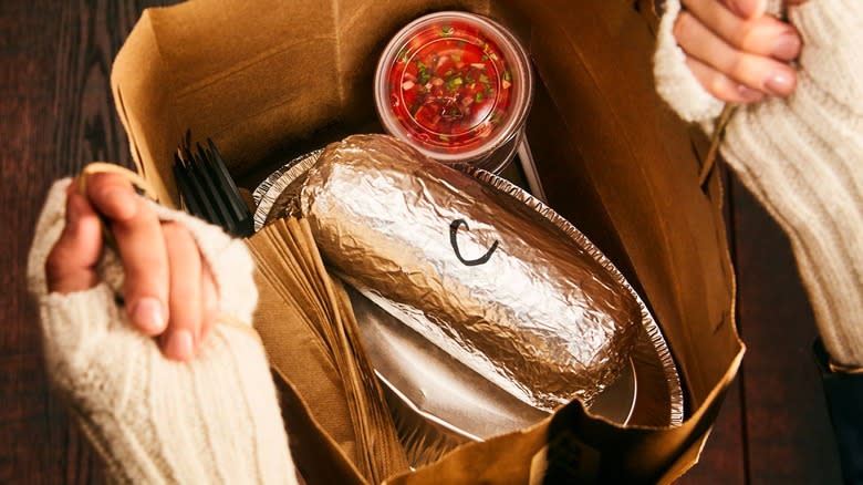 Chipotle to go order