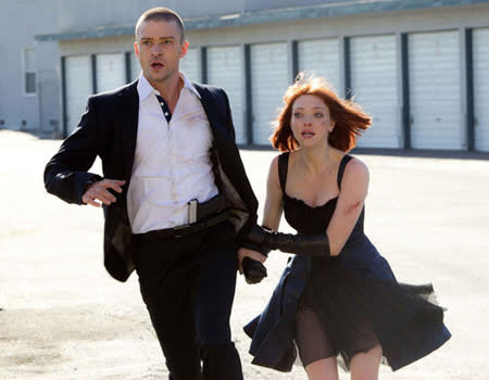 Justin Timberlake and Amanda Seyfried in 'In Time'