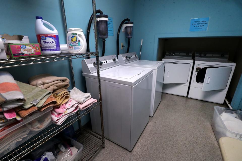 The Journey Home laundry room that is located at the building on West Castle Street in Murfreesboro on Wednesday, April 27, 2022.