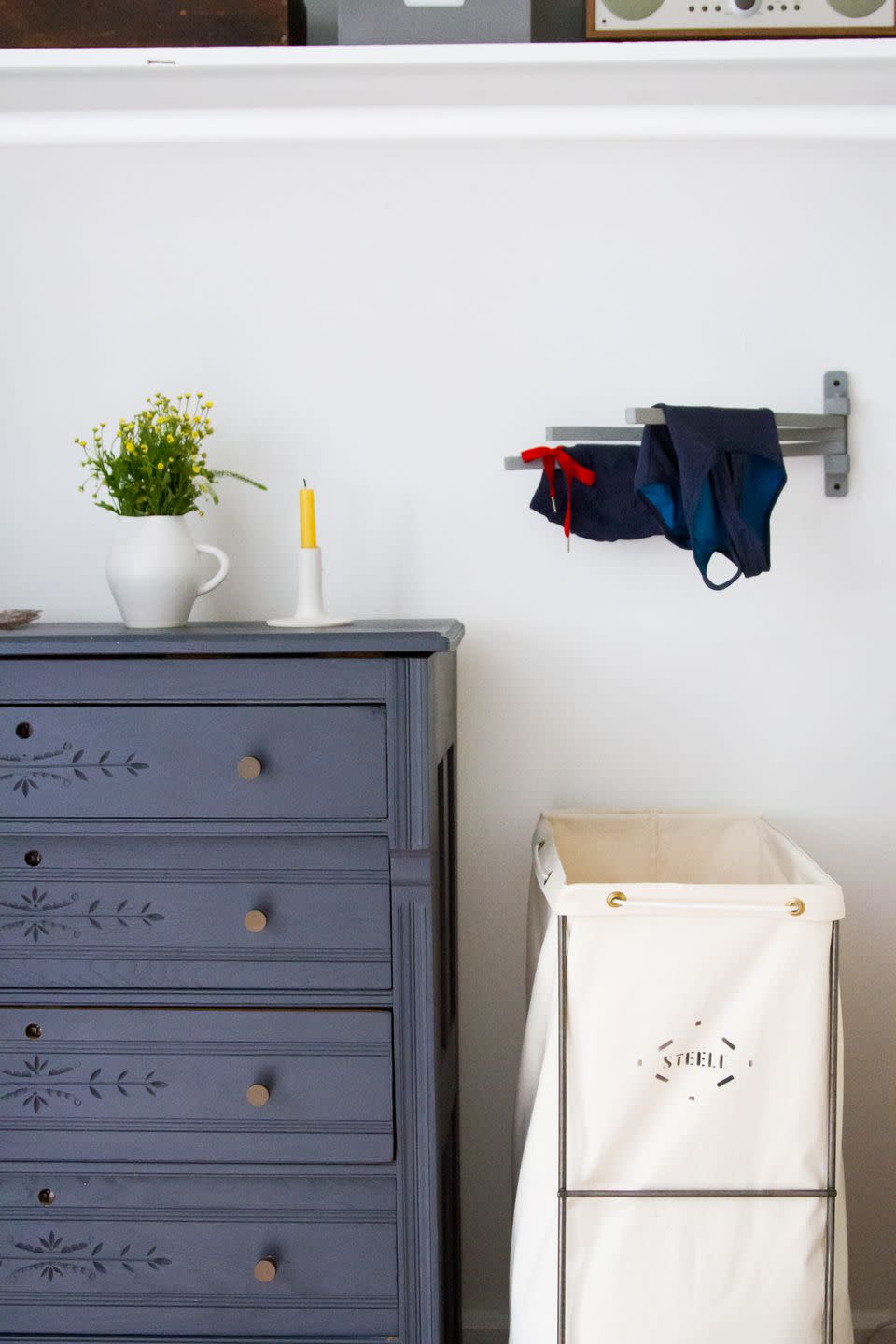 Install a Wall-Mounted Drying Rack