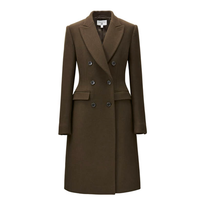 <a rel="nofollow noopener" href="https://www.uniqlo.com/carineroitfeld/us/itemlineup/#188634_32" target="_blank" data-ylk="slk:Women Carine Wool Blend Coat, Uniqlo, $200;elm:context_link;itc:0;sec:content-canvas" class="link ">Women Carine Wool Blend Coat, Uniqlo, $200</a>