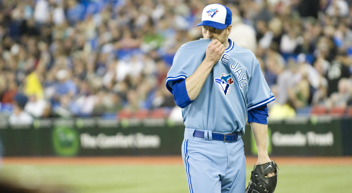 Toronto Blue Jays unveil powder blue uniforms ahead of 2020 season