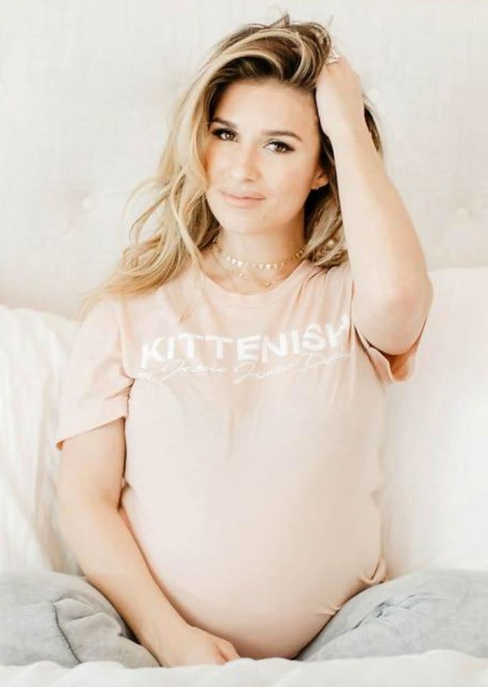 Pregnant Jessie James Decker Poses For New Kittenish Line — And 2287