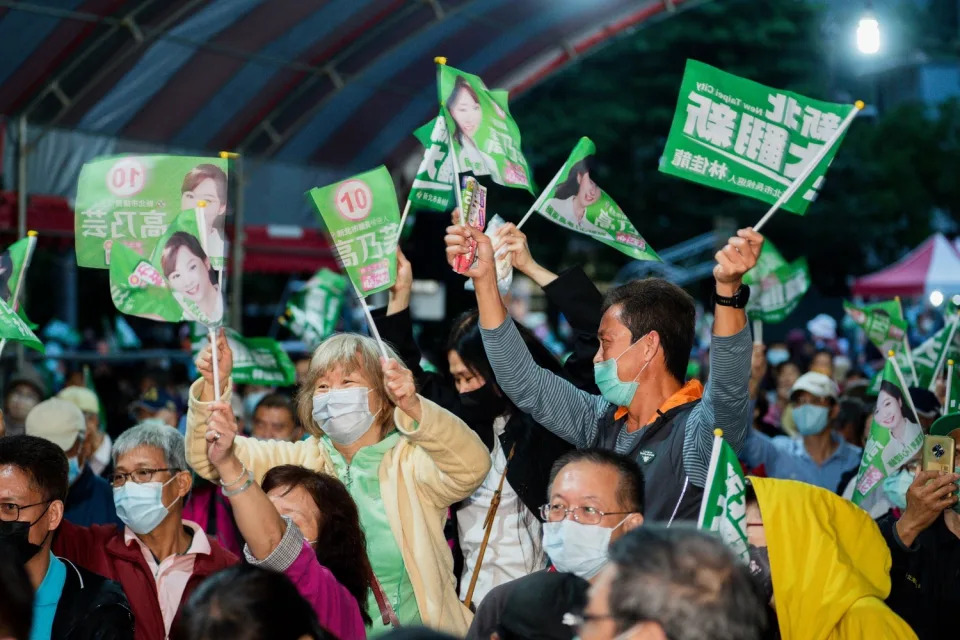 高乃芸成立競總，場面盛大。&nbsp;&nbsp;&nbsp;圖：林佳龍競辦提供