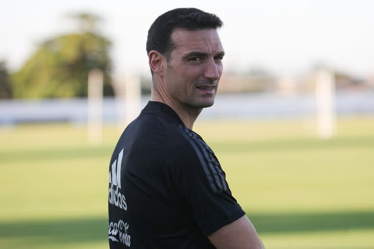 Lionel Scaloni, en el último entrenamiento de la selección antes de la final frente a Brasil por la Copa América.