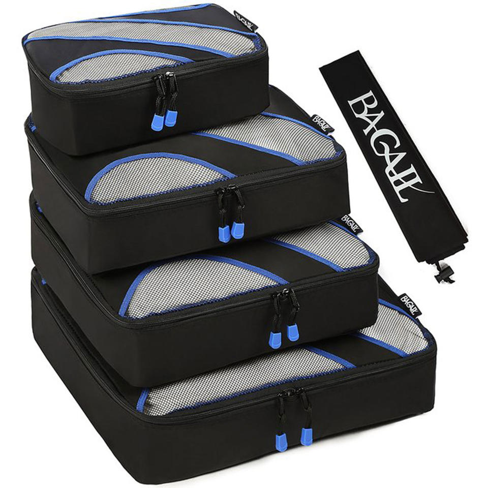 A SET OF PACKING CUBES