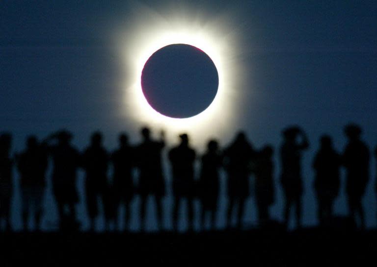 Solar eclipse 2017 as it happened: Americans experience first solar eclipse for 38 years