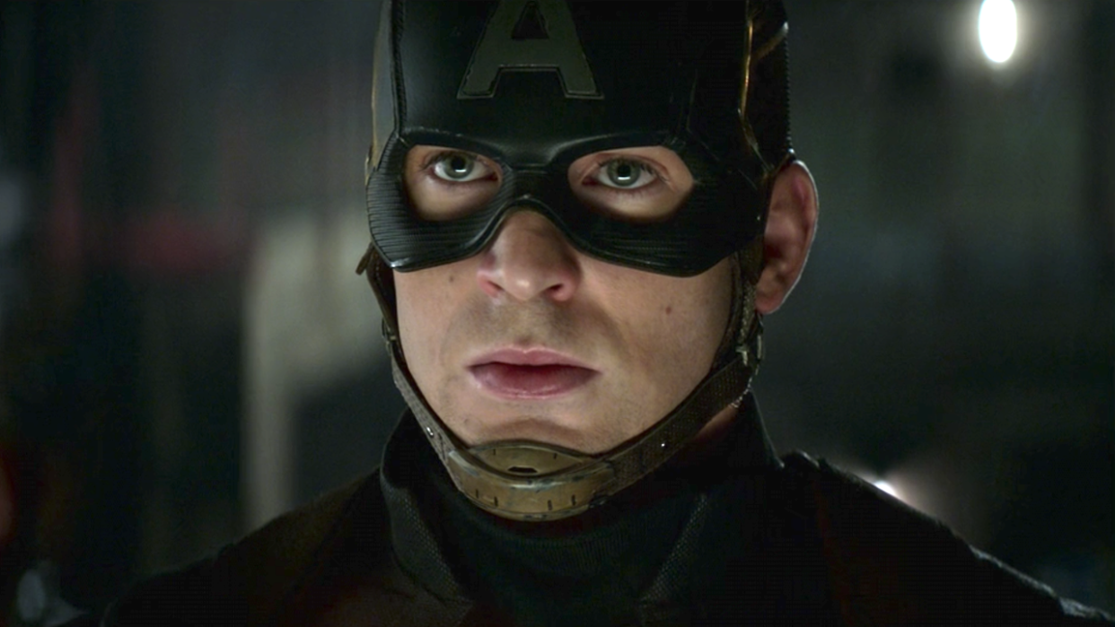  Chris Evans in Captain America: Civil War. 