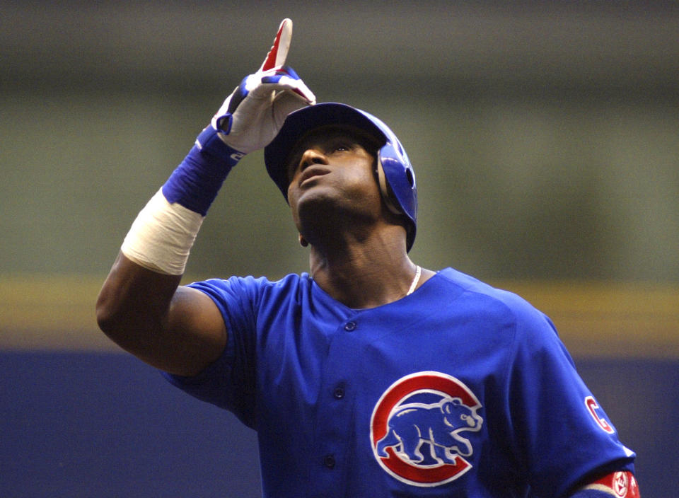 Sammy Sosa wants to return to the Cubs, but they aren’t interested unless he apologizes. (AP Photo)