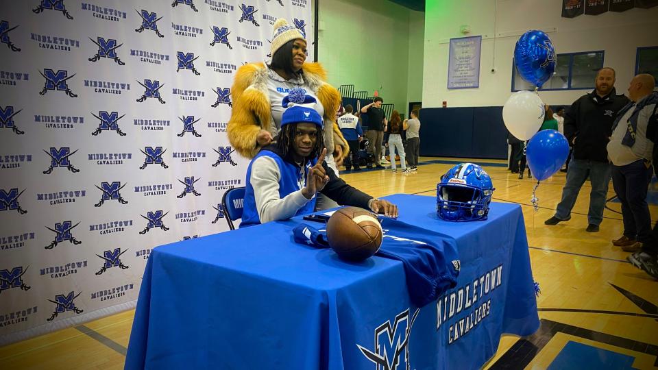Ronnell Davis poses after signing a National Letter of Intent with Buffalo Feb. 7, 2024 in the gymnasium of Middletown High School. Davis was Delaware's top-rated defensive back in 2023.