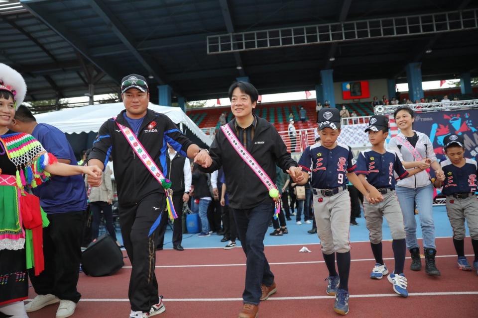 賴清德前往台東參與關懷盃   圖:擷取自臉書