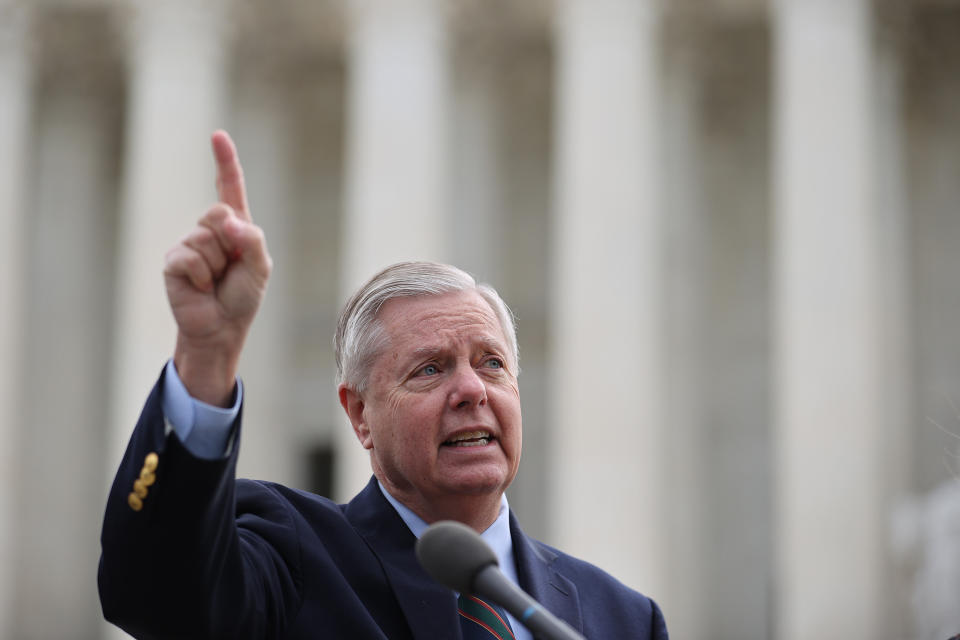 Sen. Lindsey Graham (R-S.C.) is urging former President Donald Trump and other Republicans to focus on the midterms. (Photo: Chip Somodevilla via Getty Images)