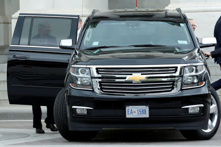 U.S. Senate Majority Leader Mitch McConnell (R-KY) gets into his car to join Senate caravan from Capitol Hill to attend a North Korea briefing at the White House, in Washington, U.S., April 26, 2017. REUTERS/Yuri Gripas