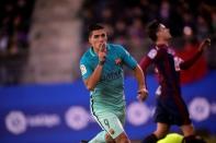 Football Soccer - Eibar v Barcelona - Spanish Liga Santander - Ipurua, Eibar, Spain - 22/01/2017 Barcelona's Luis Suarez celebrates a goal REUTERS/Vincent West