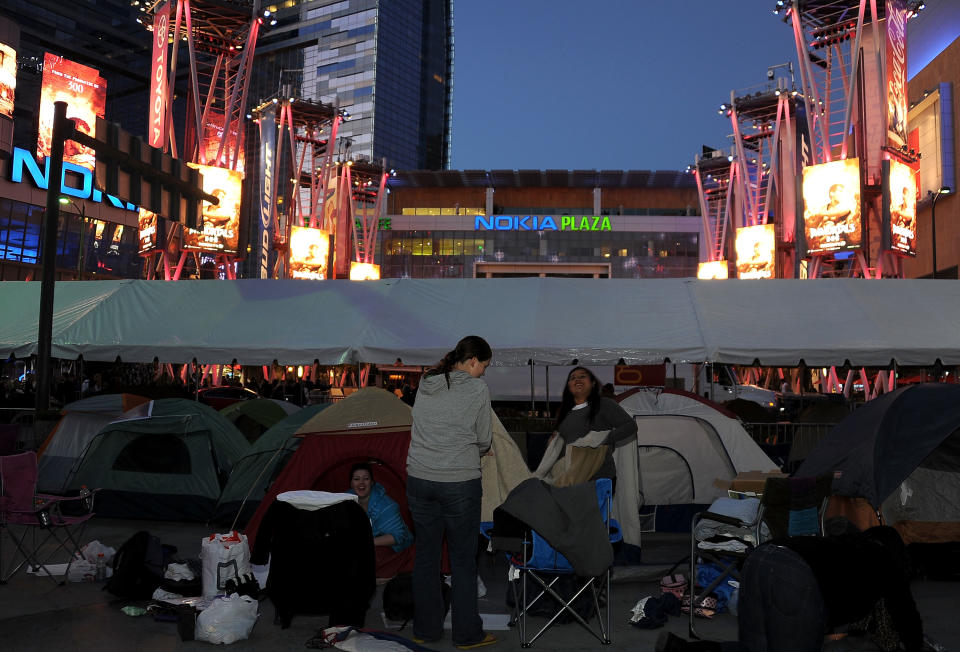 Fans Line Up For The Premiere Of "The Twilight Saga: Breaking Dawn - Part 1" At The Nokia Plaza