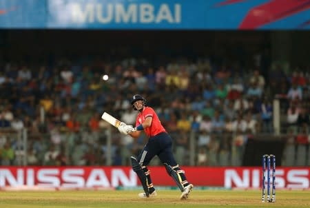 Cricket - South Africa v England - World Twenty20 cricket tournament - Mumbai, India, 18/03/2016. England's Joe Root plays a shot. REUTERS/Danish Siddiqui