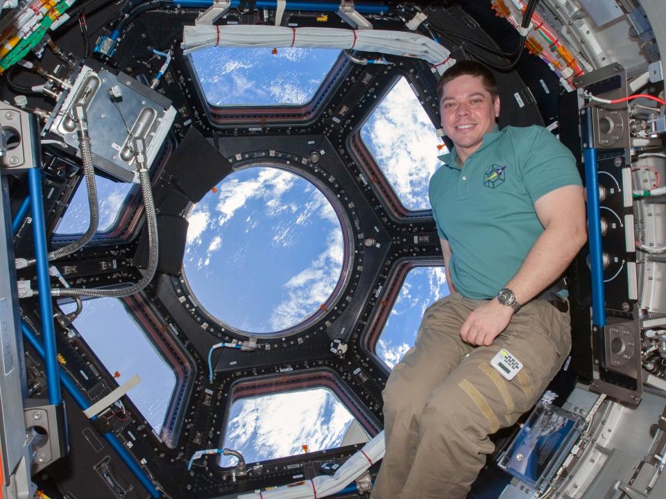 astronaut robert behnken cupola internationa space station nasa s130e010477