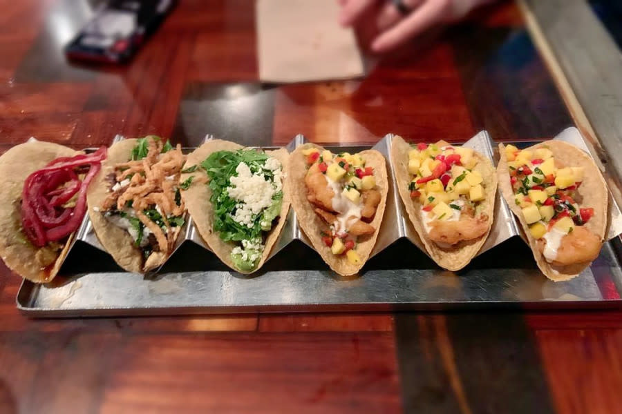 <b>Photo: Amy C./<a href="https://yelp.com/biz_photos/mission-taco-joint-saint-louis-9?utm_campaign=420a6053-8f61-45f9-804a-e4e6b682d94f%2Ca79a5a47-8b0c-4ed1-a11e-627872b26087&utm_medium=81024472-a80c-4266-a0e5-a3bf8775daa7" rel="nofollow noopener" target="_blank" data-ylk="slk:Yelp;elm:context_link;itc:0;sec:content-canvas" class="link ">Yelp</a></b>