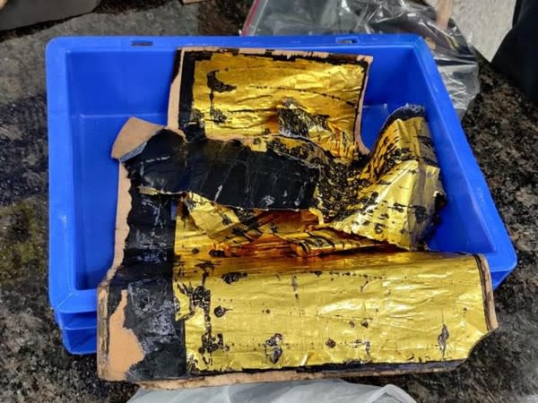 The accused had hidden the gold in the handbag. (Photo: ANI)